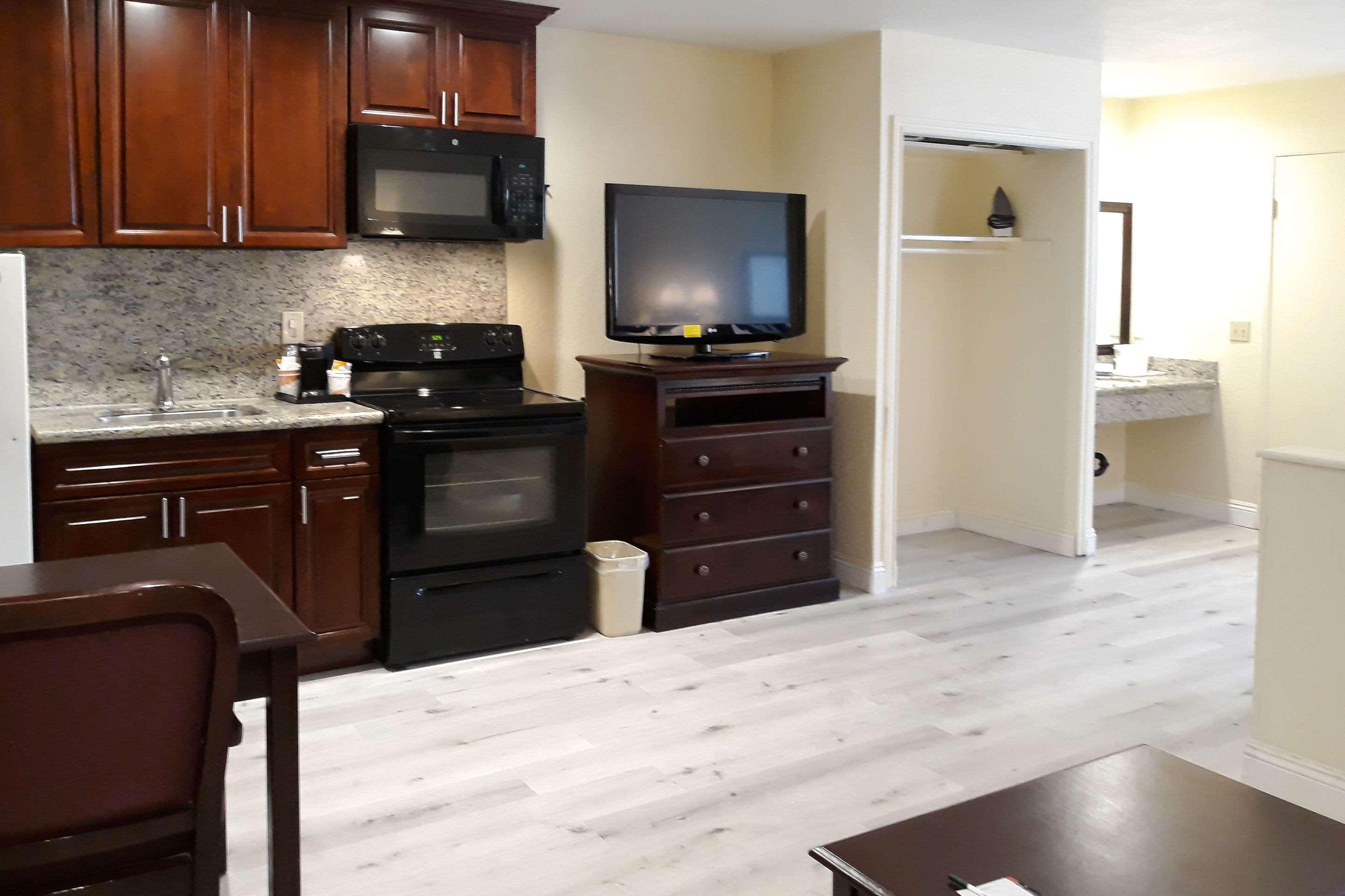 Quality Inn & Suites El Cajon San Diego East Экстерьер фото